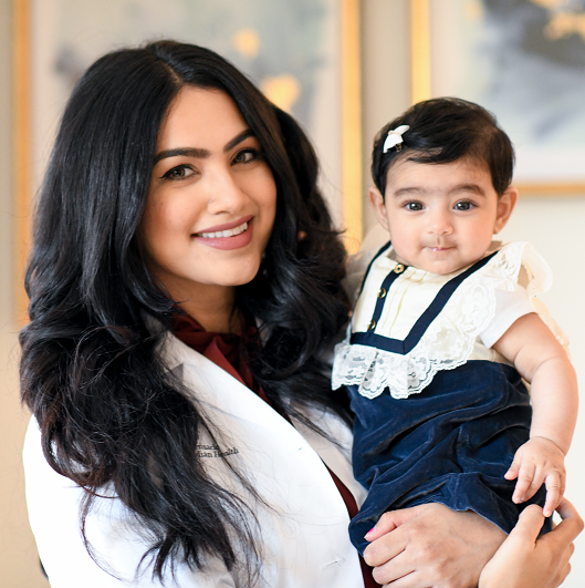 Dr. Farooq and her daughter