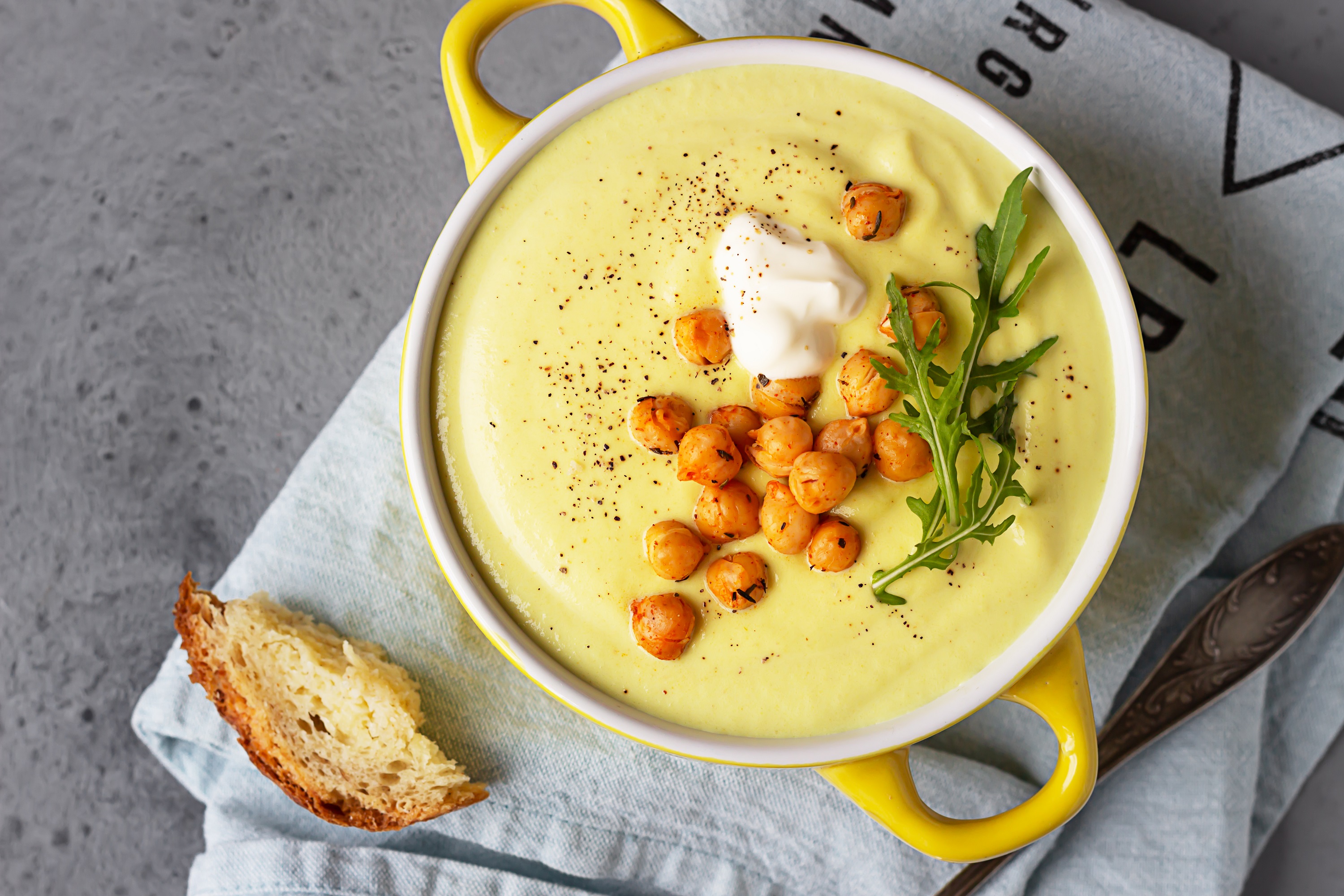 RECIPE: Rustic Curry Cauliflower Soup