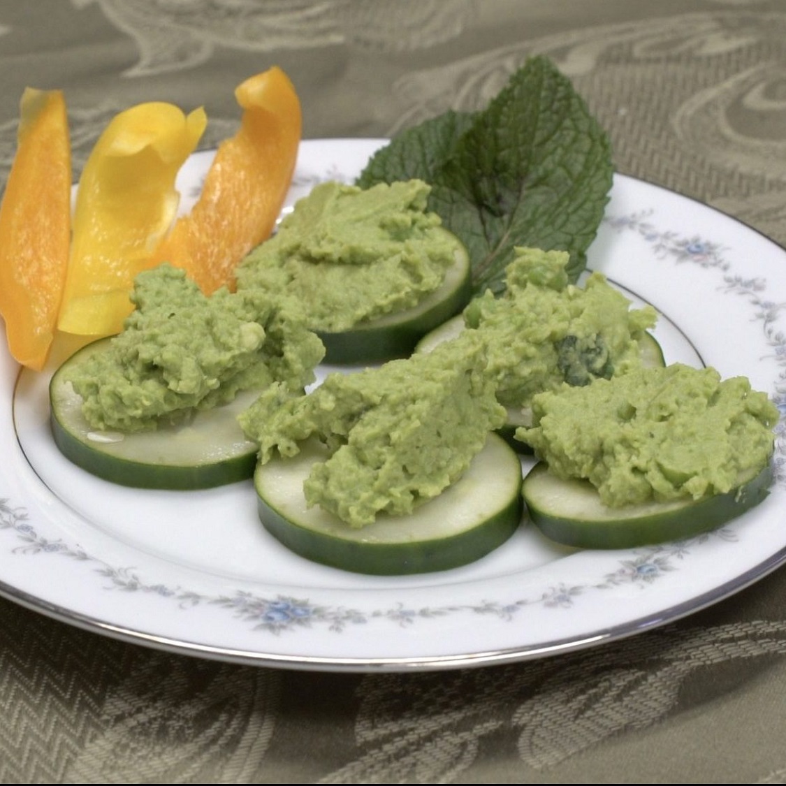 Minty Pea Avocado Dip Recipe