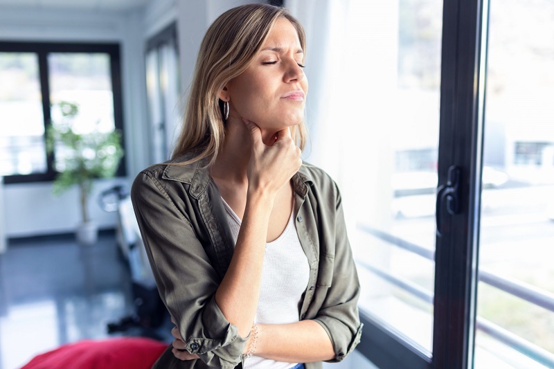 Causes and Signs of an Enlarged Thyroid