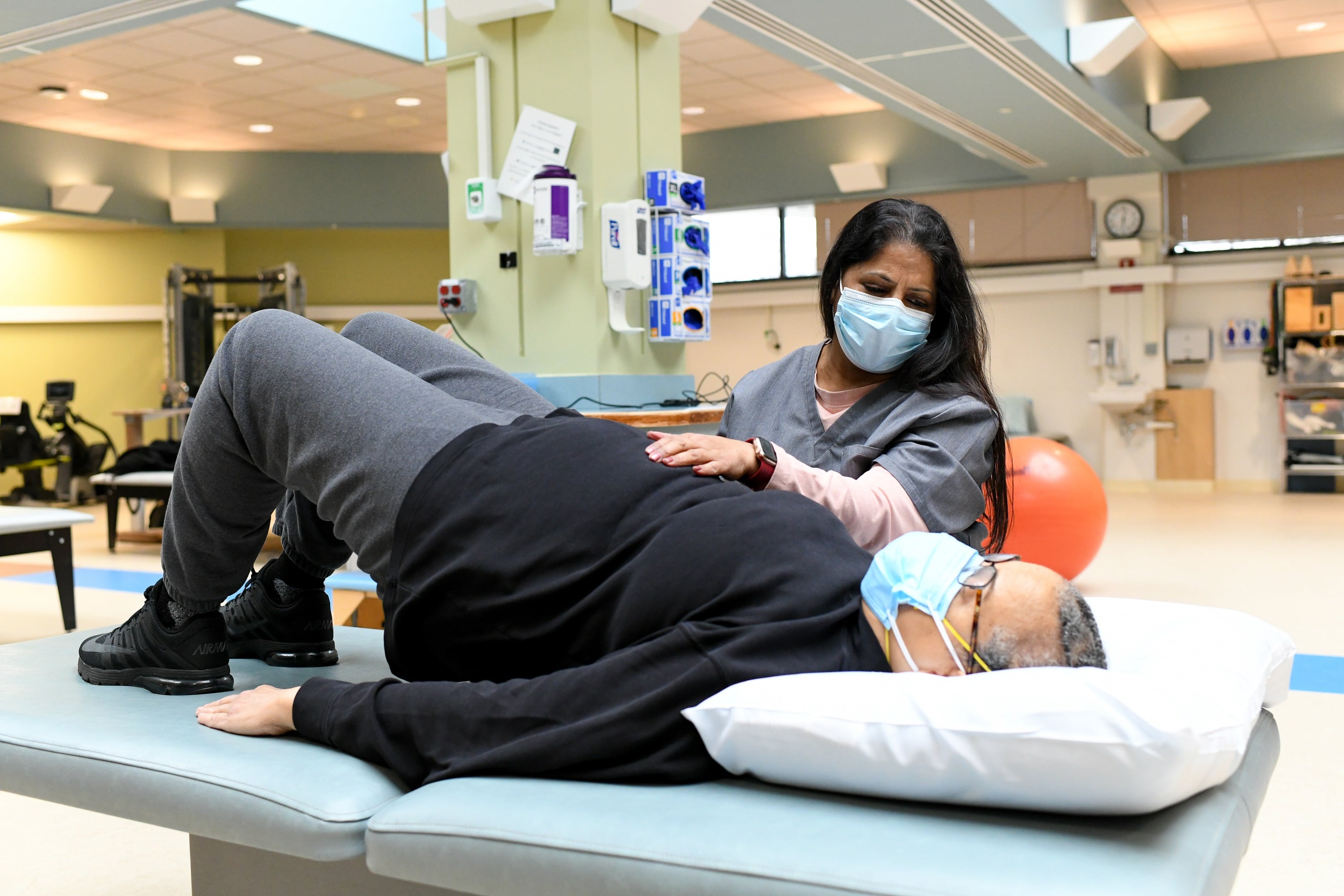 Harinder Bajaj, PT and Patient Pelvic Floor Therapy