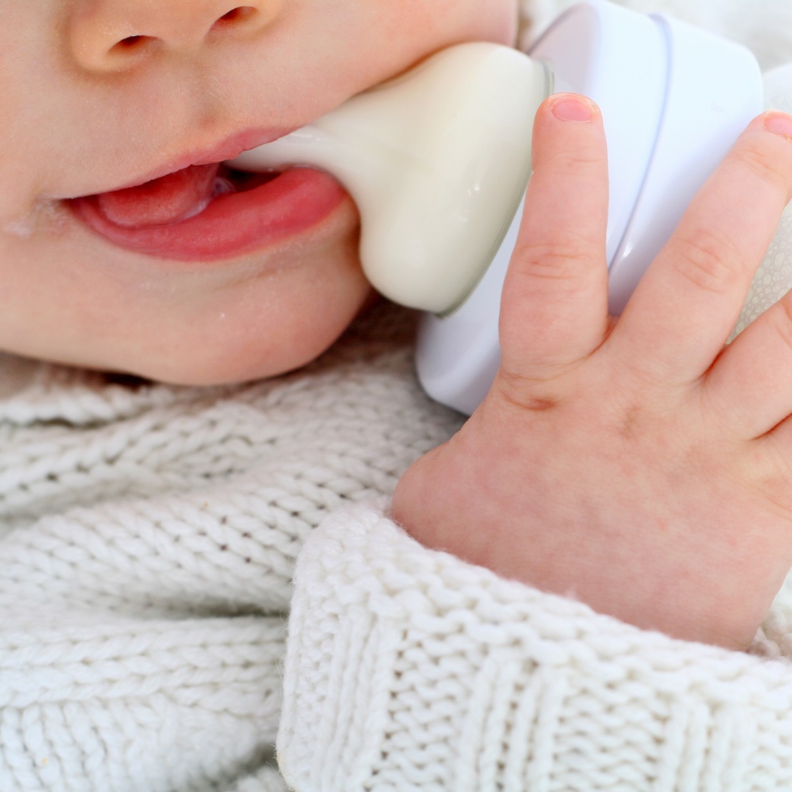 baby drinking bottle