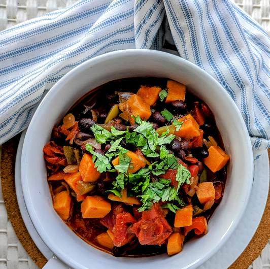 Sweet Potato and Black Bean Chili 