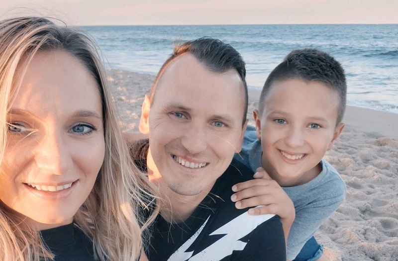 Przemyslaw “Simon” Blazejowicz and family