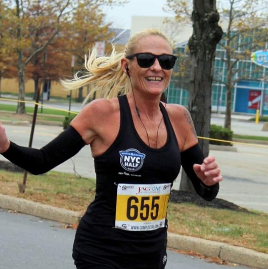 Barbara Willock running a marathon