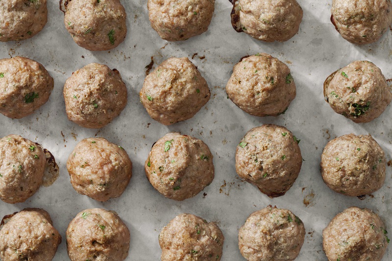 meatballs on baking sheet