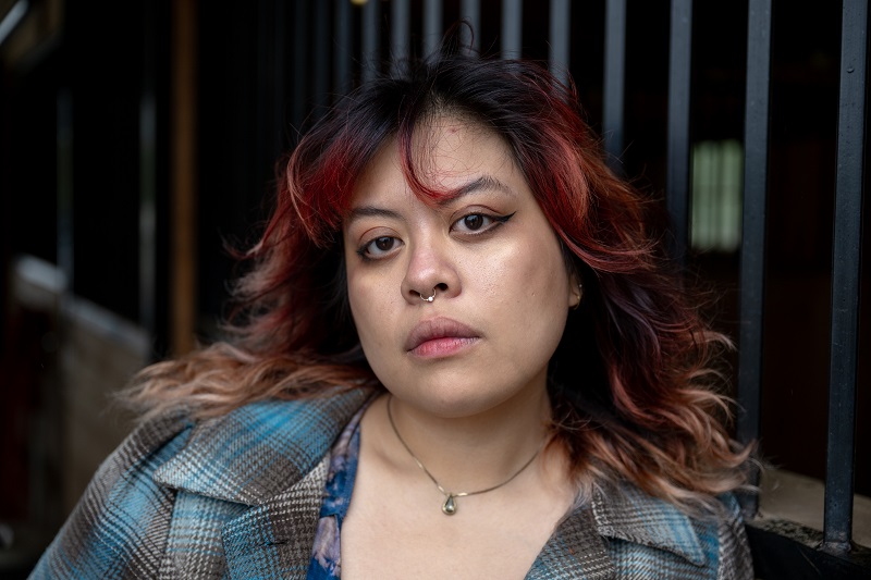 Jasmine outside at the horse stables at Carrier Clinic.